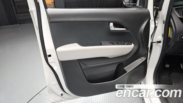 Kia RAY Новый Kia Ray Gravity — Фото автомобиля 23