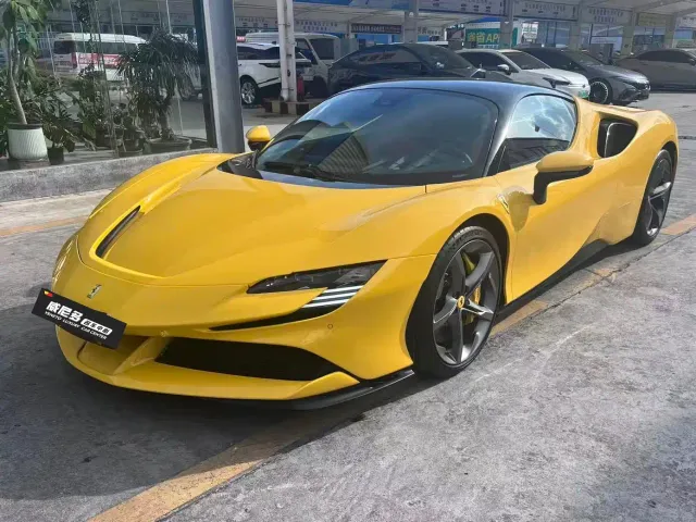 Фотография автомобиля — Ferrari SF90