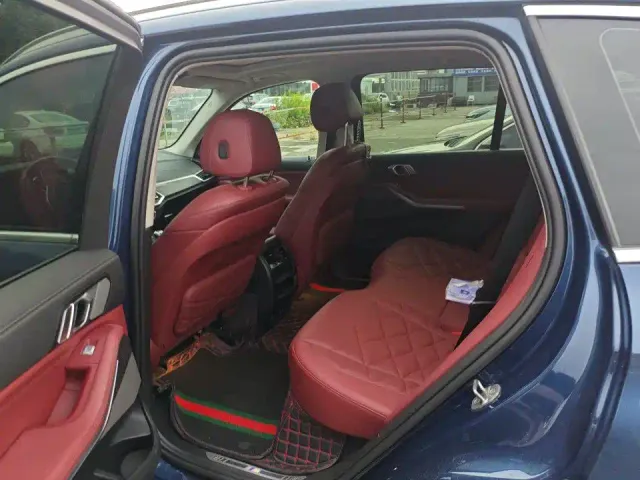 BMW X5 — Фото автомобиля 6