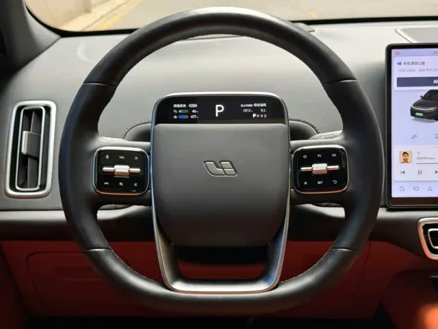 Li Auto L7 — Фото автомобиля 12
