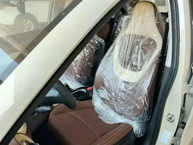 Wuling Bingo — Фото автомобиля 14