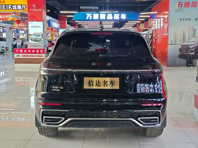 Hongqi HS5 — Фото автомобиля 17