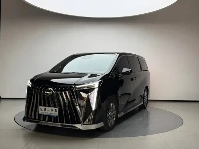 Фотография автомобиля — GAC Trumpchi M8