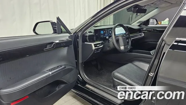 Hyundai Grandeur GN7 — Фото автомобиля 14