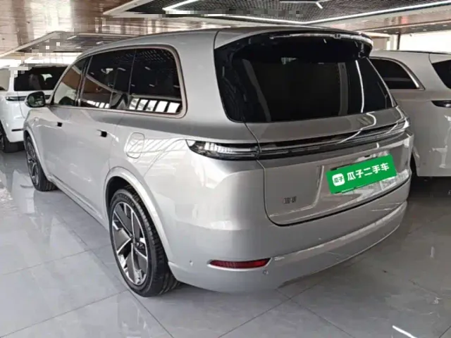 Li Auto L9 — Фото автомобиля 4
