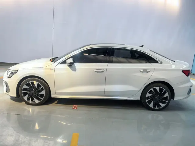 Audi A3 — Фото автомобиля 9