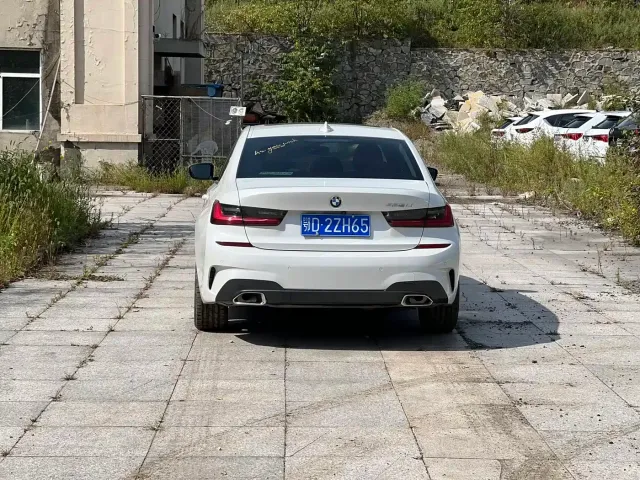 BMW BMW 3 Series 2023 320Li M Sport Package — Фото автомобиля 5