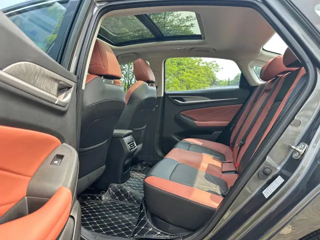 Changan Eado — Фото автомобиля 11