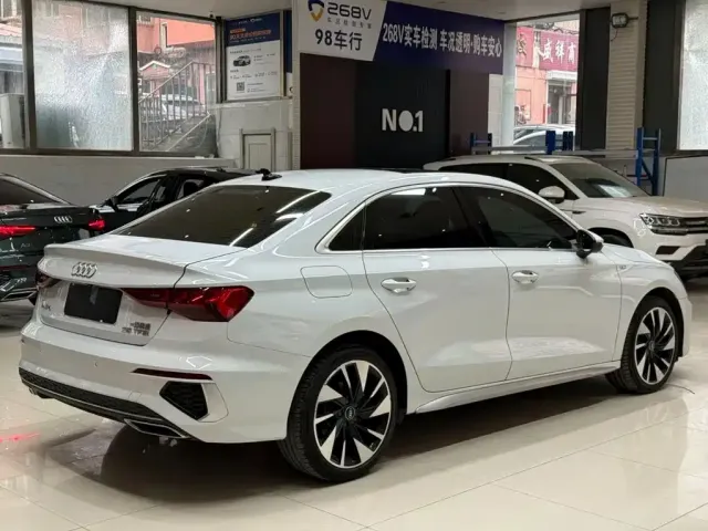 Audi Audi A3 2023 Facelift A3L Limousine 35 TFSI Fashion Sport — Фото автомобиля 4