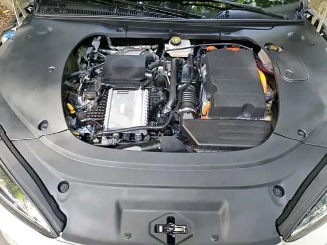 BYD Seal 07 DM-i — Фото автомобиля 19