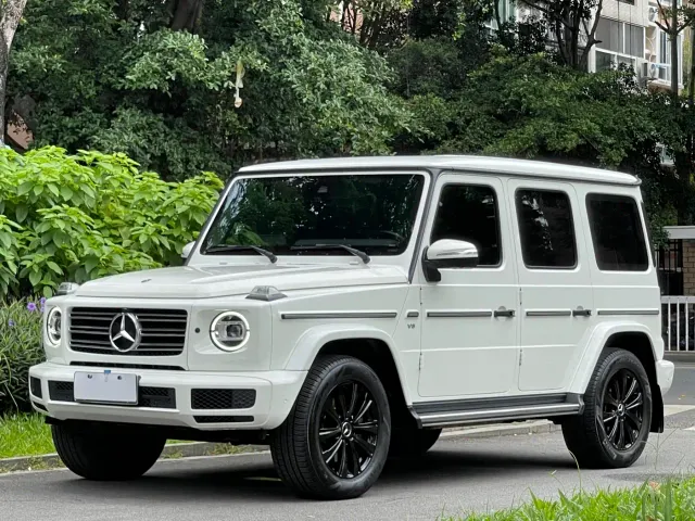 Фотография автомобиля — Mercedes-Benz G-Class