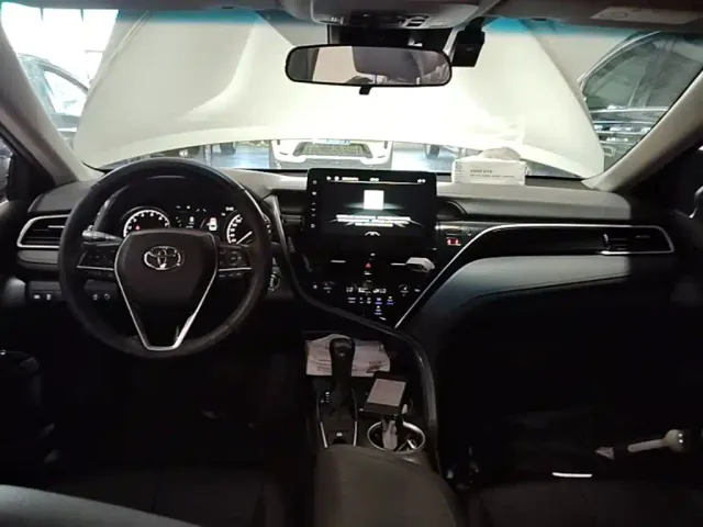 Toyota Camry — Фото автомобиля 9