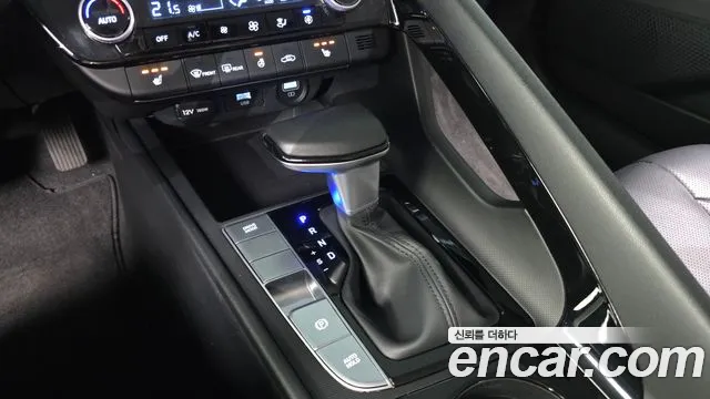 Hyundai Avante CN7 — Фото автомобиля 9
