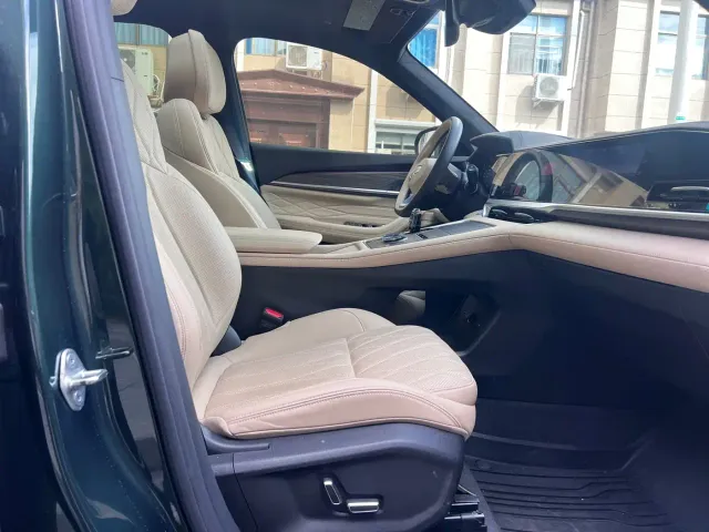 Geely Xingyue L — Фото автомобиля 14