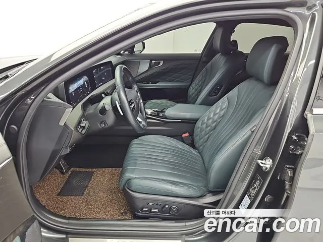 Kia K8 — Фото автомобиля 11