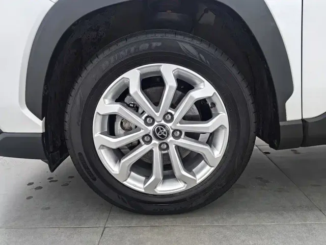 Toyota Frontlander — Фото автомобиля 17