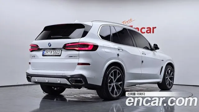 BMW X5 — Фото автомобиля 2