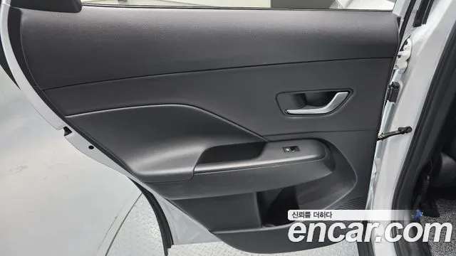 Hyundai Kona — Фото автомобиля 14