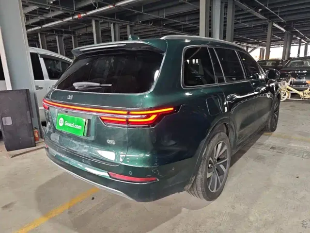 Li Auto ONE — Фото автомобиля 6
