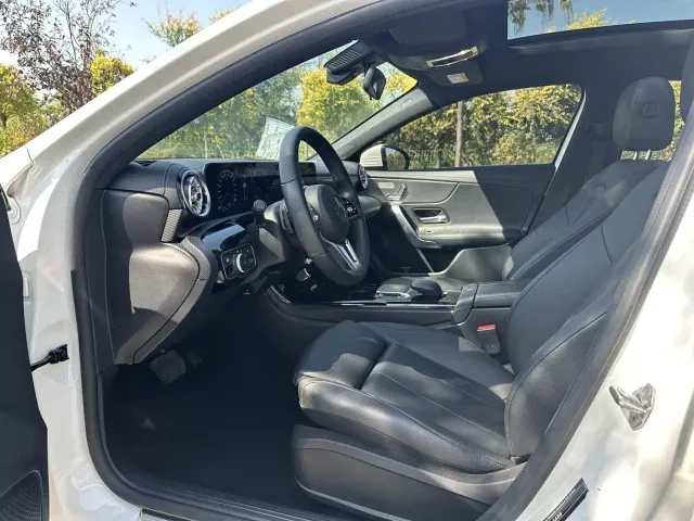 Mercedes-Benz A-Class — Фото автомобиля 8