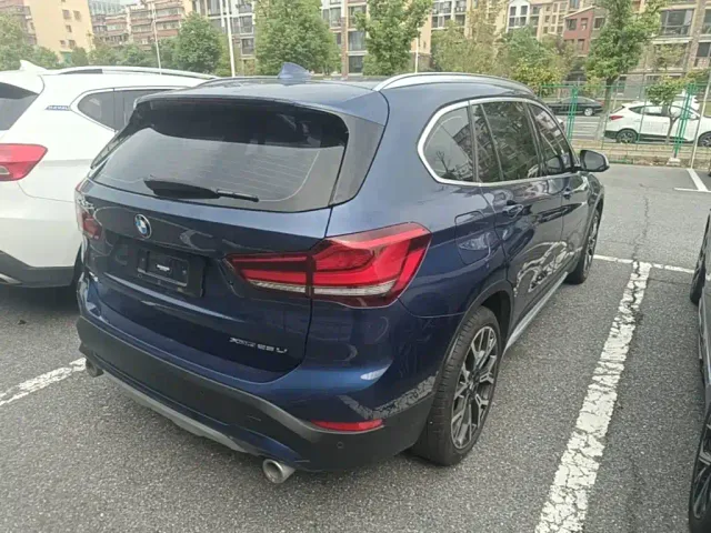 BMW X1 — Фото автомобиля 6