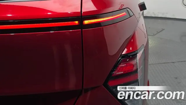 Hyundai Kona — Фото автомобиля 8