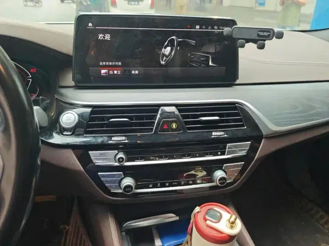 BMW 5 Series — Фото автомобиля 13