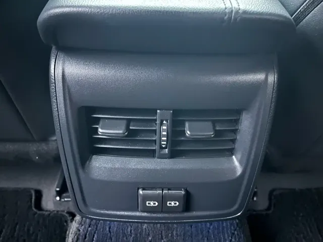 Toyota Avalon — Фото автомобиля 28
