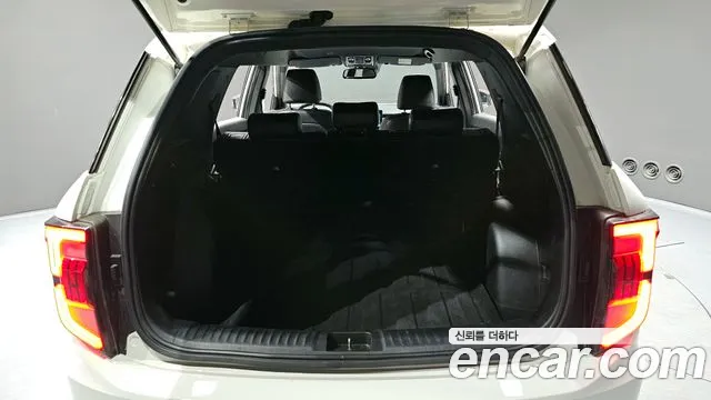 KG_Mobility_Ssangyong Torres Torres Бензин 1.5 2WD — Фото автомобиля 20