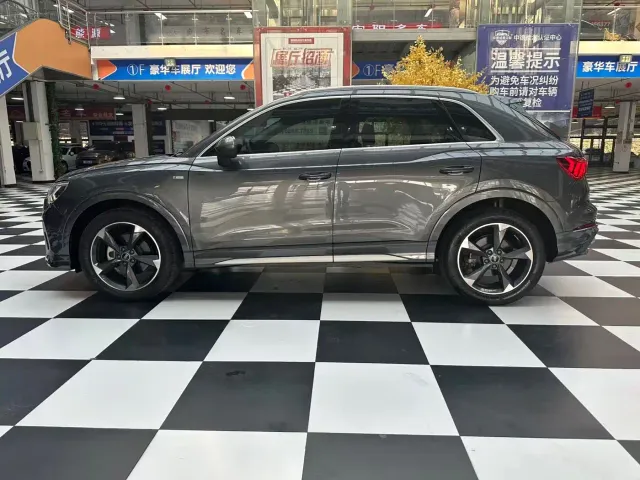 Audi Q3 — Фото автомобиля 6