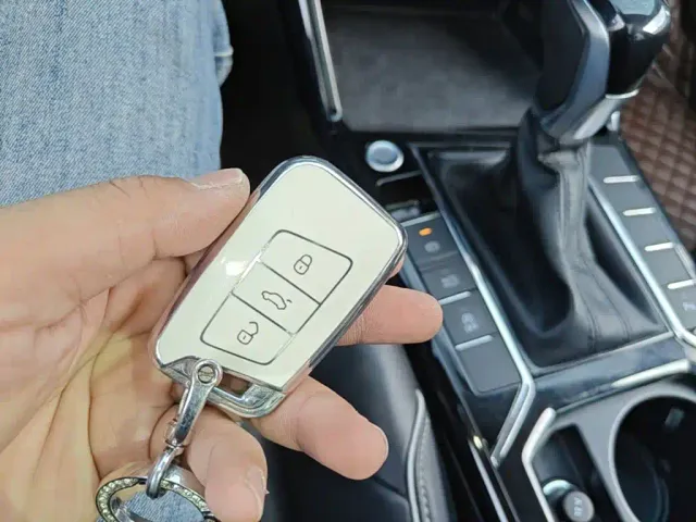 Volkswagen Passat — Фото автомобиля 8