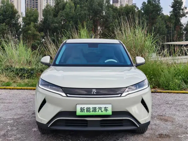 BYD Yuan UP 2025 Smart Drive Edition 401KM Leading Type — Фото автомобиля 2