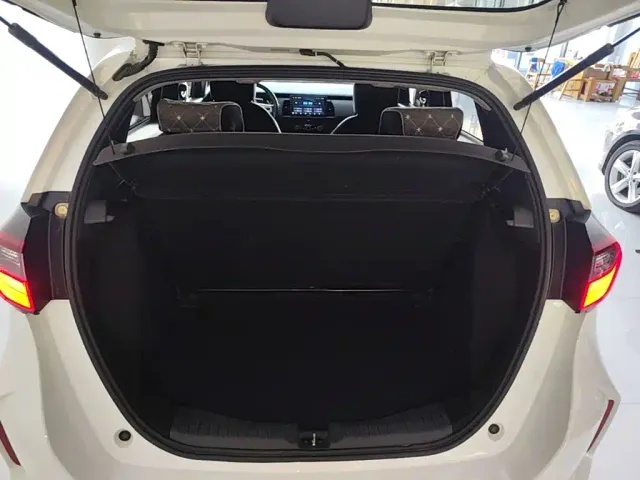 Honda Fit — Фото автомобиля 18