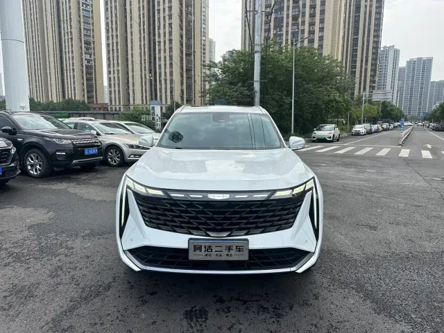 Geely Boyue L — Фото автомобиля 2