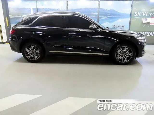 Genesis GV70 — Фото автомобиля 3