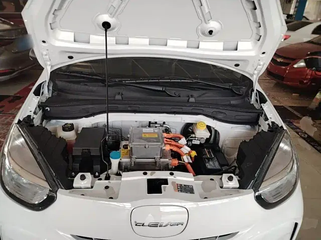 Roewe Clever — Фото автомобиля 19