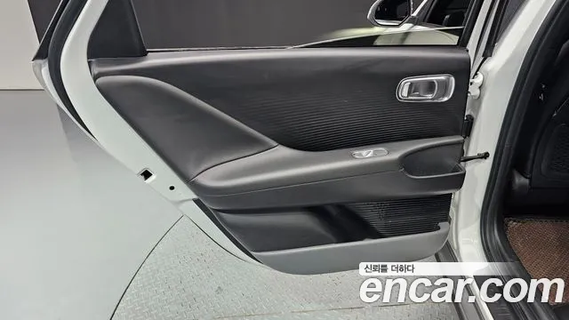 Hyundai Ioniq6 — Фото автомобиля 22