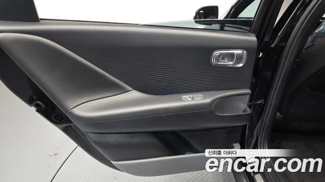 Hyundai Ioniq 6 — Фото автомобиля 14