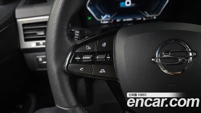 KG_Mobility_Ssangyong Rexton Новый Rexton Sport Khan Дизель 2.2 4WD — Фото автомобиля 17