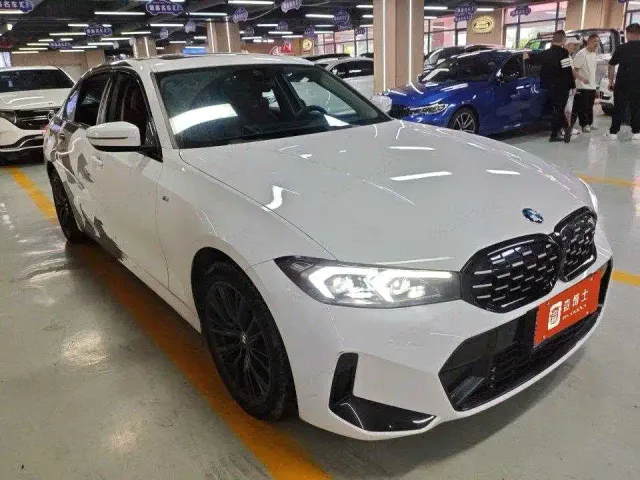 BMW 3 Series — Фото автомобиля 2
