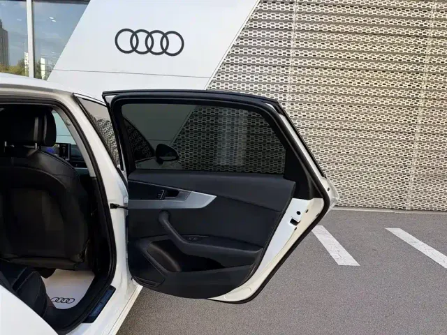 Audi A4L — Фото автомобиля 12