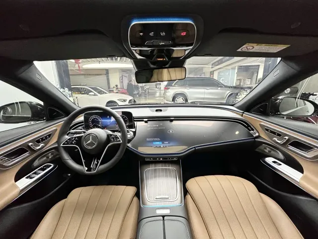Mercedes-Benz E-Class — Фото автомобиля 9