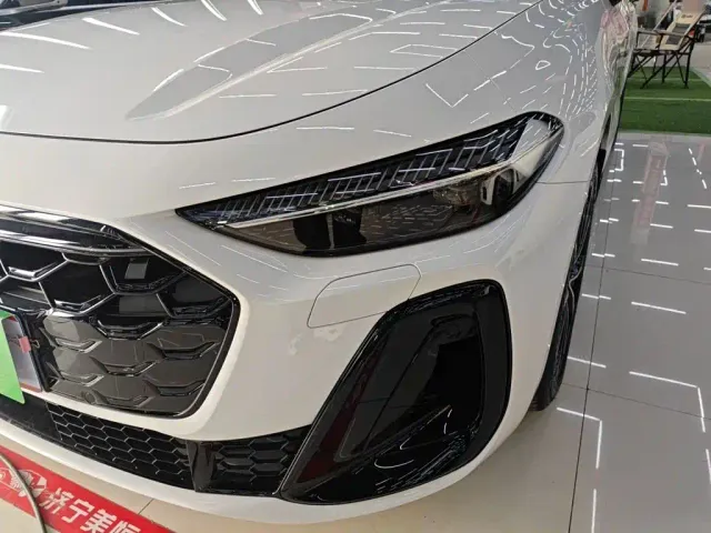 Audi A5L — Фото автомобиля 17