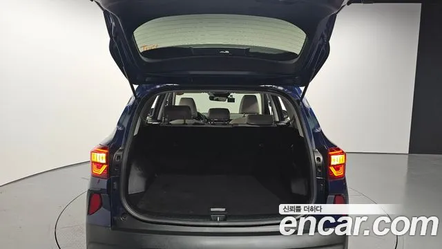 Kia Seltos Seltos Бензин 1.6 Turbo 4WD — Фото автомобиля 19