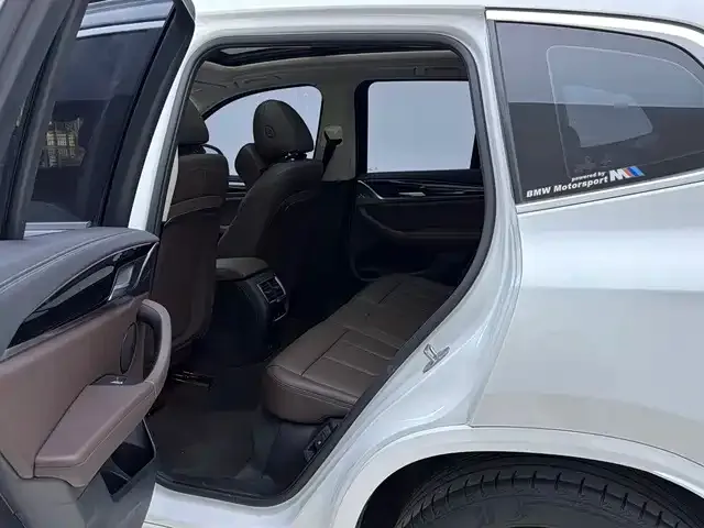 BMW X3 — Фото автомобиля 5