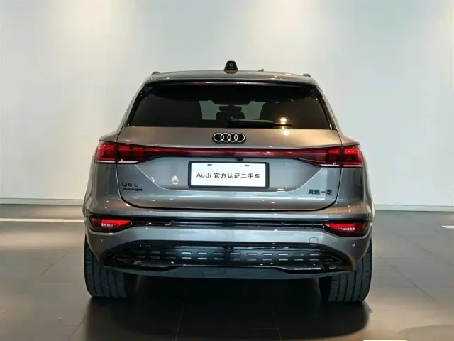 Audi Q6L e-tron — Фото автомобиля 5
