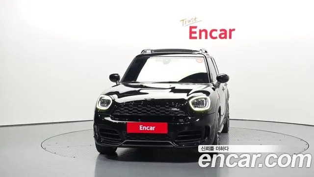 Mini Countryman — Фото автомобиля 3