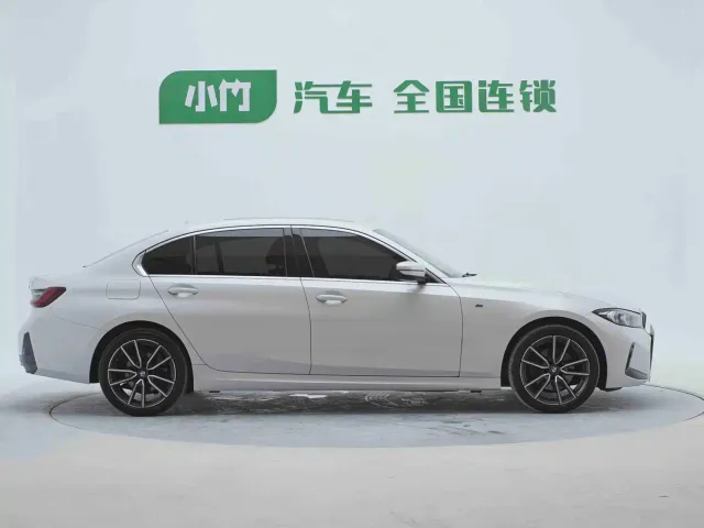 BMW 3 Series — Фото автомобиля 5