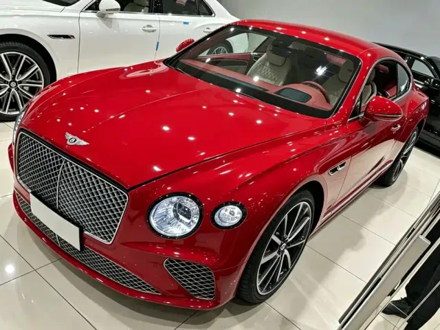 Фотография автомобиля — Bentley Continental
