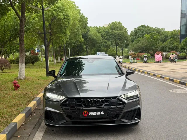 Audi A7 — Фото автомобиля 2